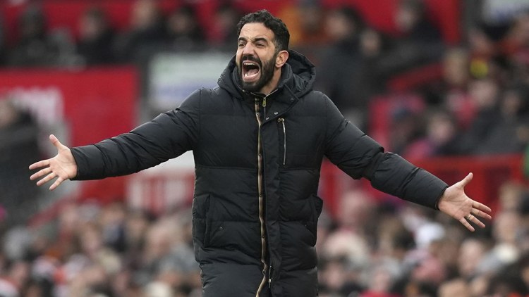 "Mançester Yunayted"in sabiq baş məşqçisi yeni mövsümdə fasilə vermək istəyir