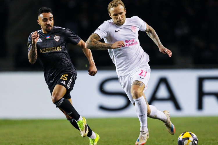 "Sabah" - "Qarabağ" matçının bütün biletləri satıldı