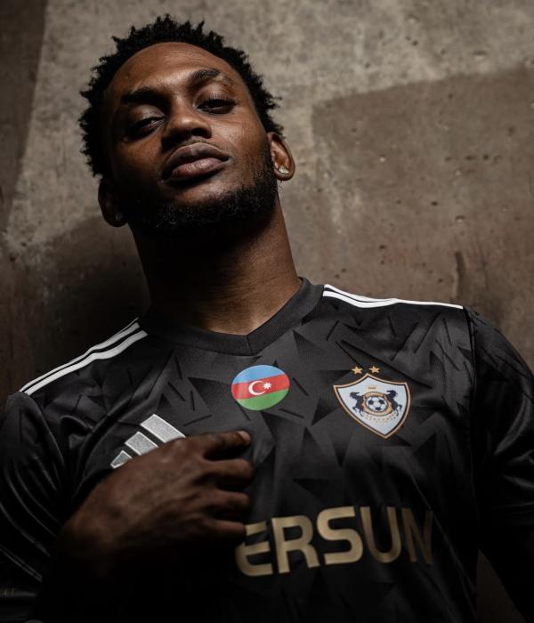 Yeni transfer: “Qarabağ”da oynamaq üçün səbirsizlənirəm”