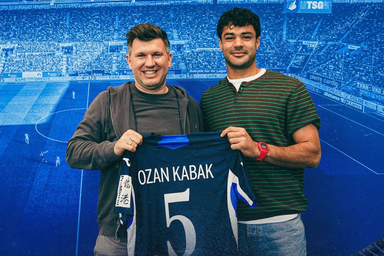 Türkiyə millisinin üzvü ilə yeni müqavilə imzalandı