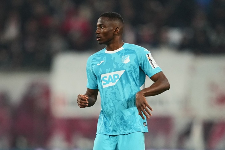 Avropanın 3 nəhəngi "Hoffenhaym"ın futbolçusuna "elçi" düşüb