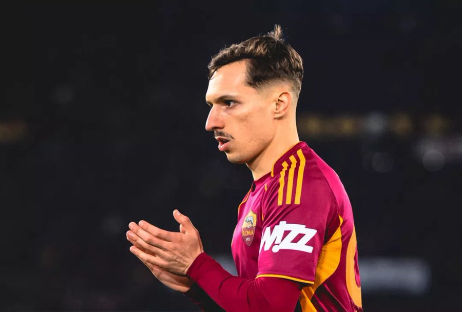 “Roma” icarədə oynayan futbolçu ilə bağlı qərarını verdi