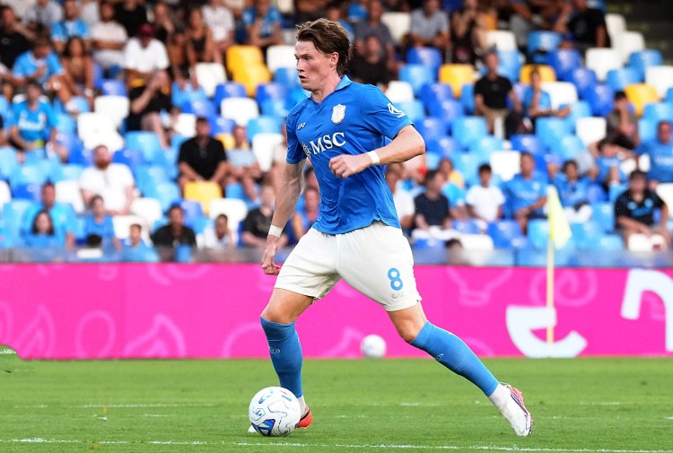 "Napoli"nin futbolçusu Premyer Liqaya qayıda bilər
