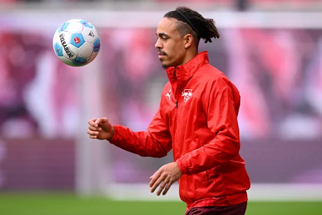 "Hamburq" danimarkalı hücumçu ilə anlaşdı