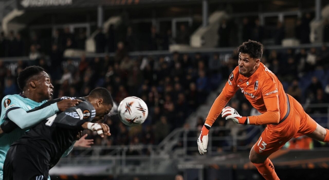 AL: “Aston Villa”dan səfərdə inamlı qələbə