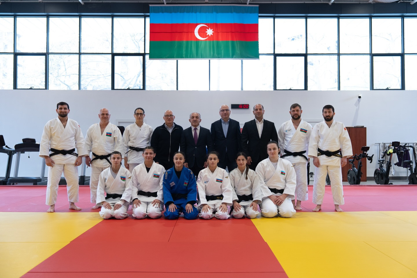 Avropa çempionatına qatılacaq cüdoçularımızla görüş keçirilib