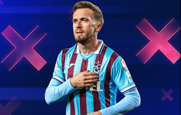 Kubokun qalibi iki futbolçusu ilə vidalaşdı
