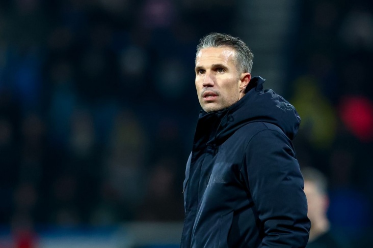 Robin van Persinin oğlu "Feyenoord"da debüt etdi