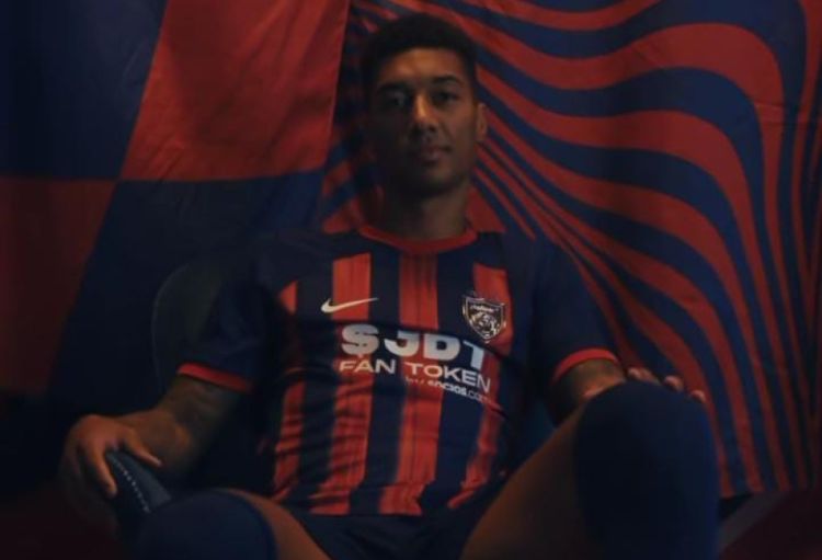 Azərbaycanlı futbolçu Malaziya klubunda...