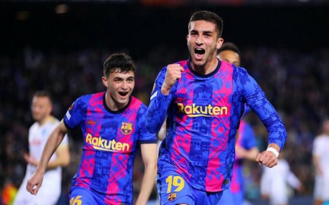 İngilis klubu ispan futbolçuya görə milyonlar ödəməyə hazırdır