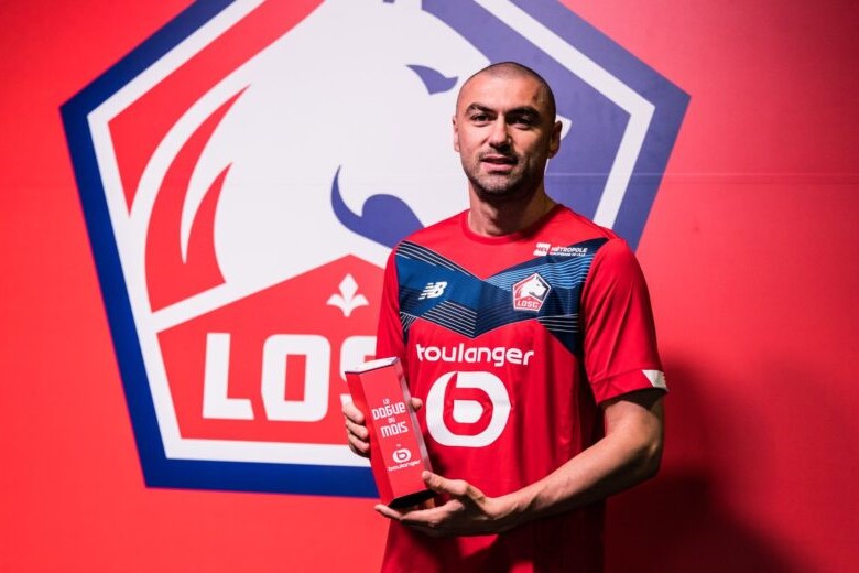 Burak Yılmaz mövsümün ən yaxşısı adına namizəd oldu