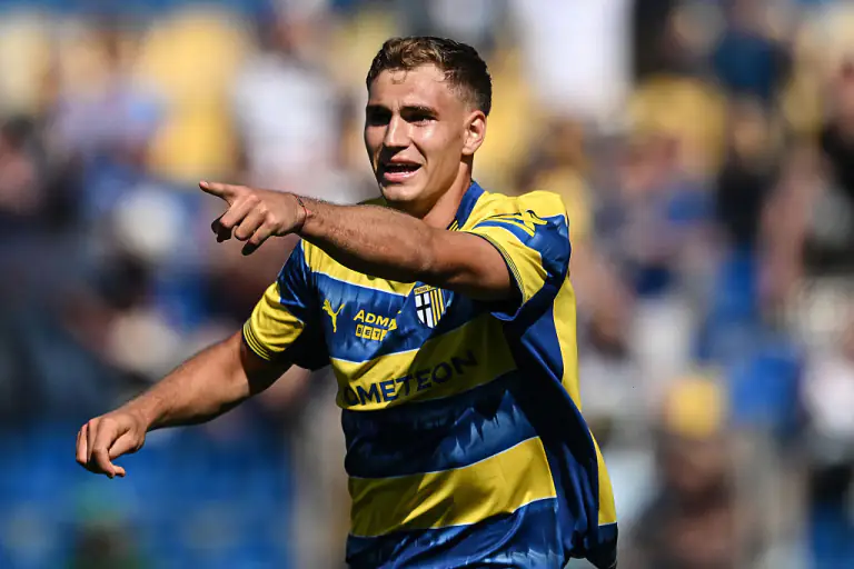 "Yuventus" "Parma"nın hücumçusu ilə razılığa gəldi