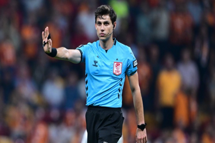 İstanbul derbisininin hakimi müəyyənləşdi