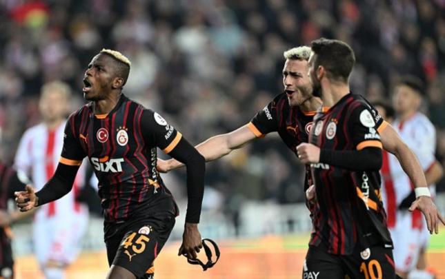 “Qalatasaray” liderliyini daha da gücləndirdi