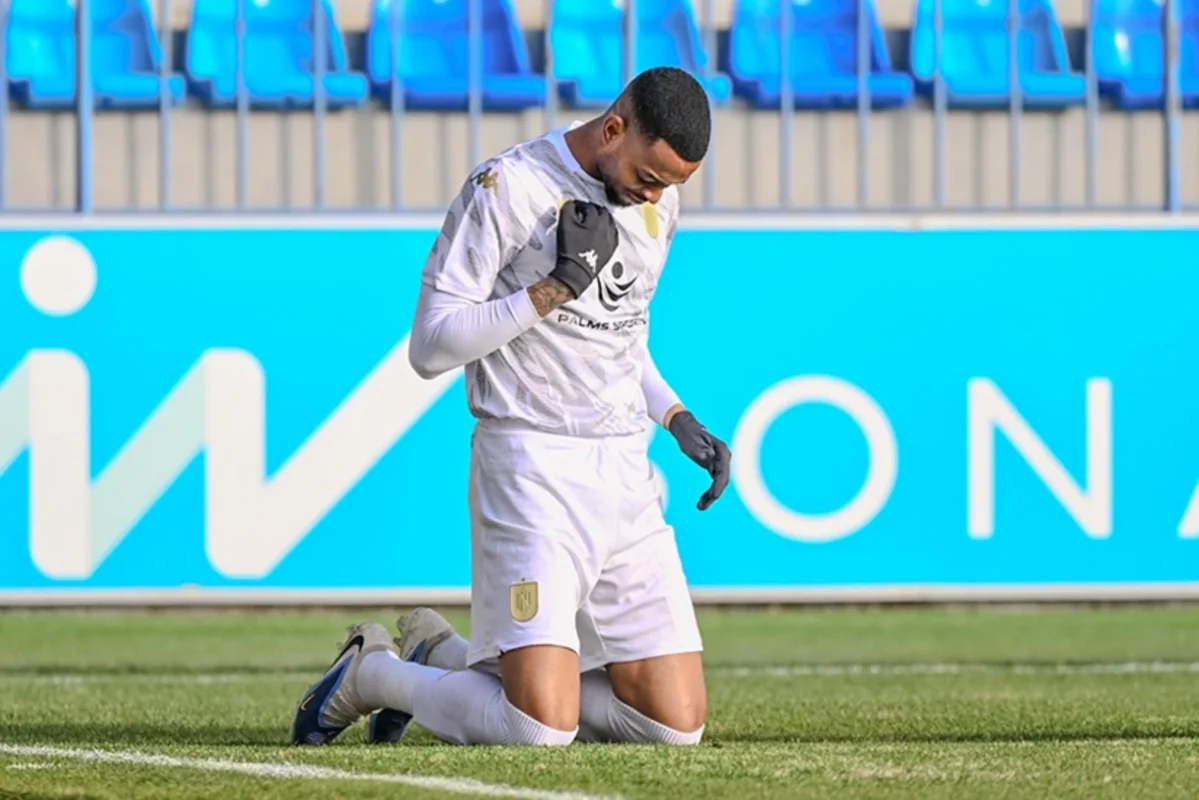 “Neftçi”nin müdafiəçisi: “Çox güclüyük, bunu meydanda göstəririk”