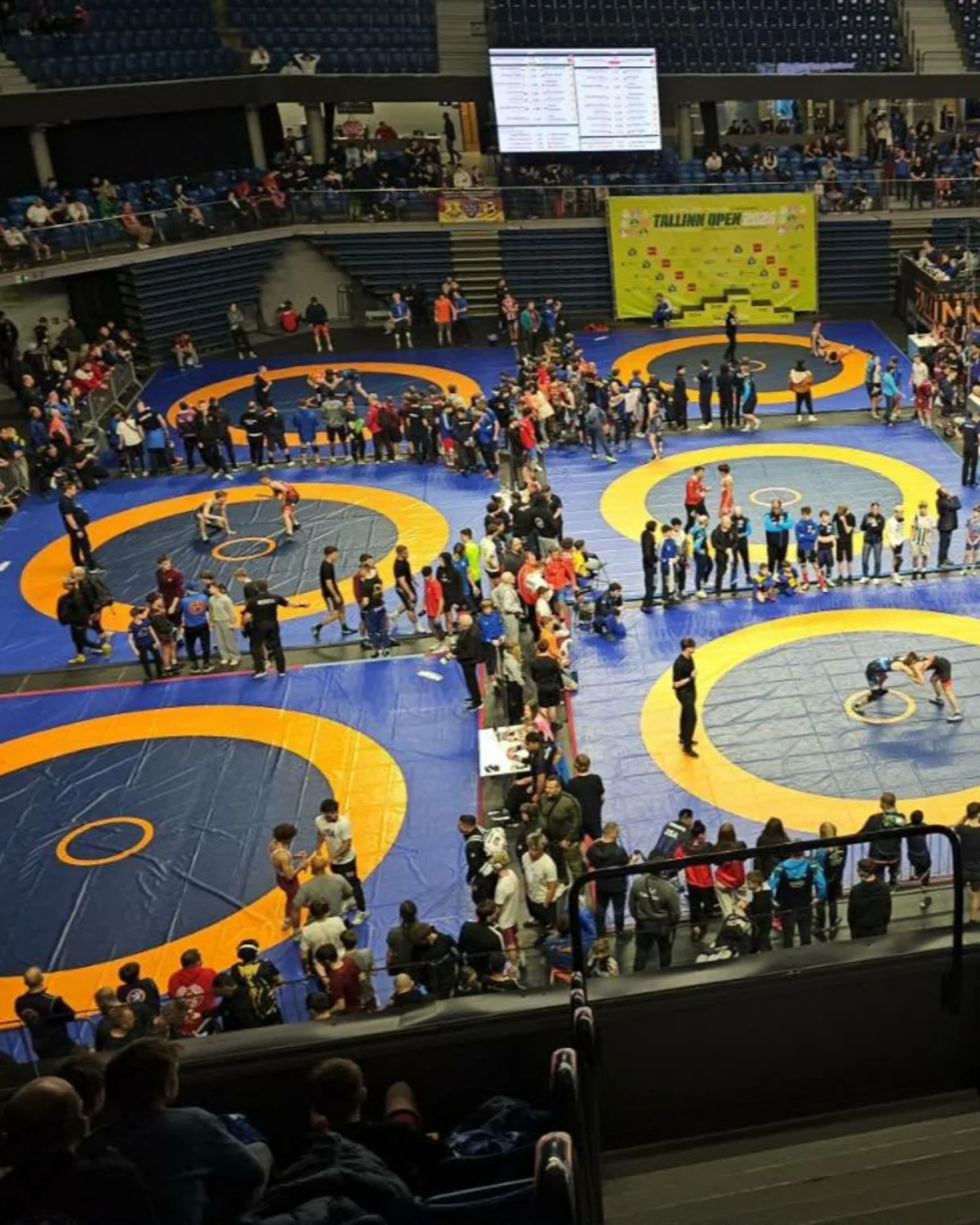 Mariya Stadnik 250 güləşçiyə ustad dərsi keçib