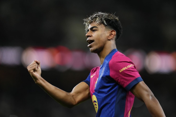 Lamin Yamal "Barselona" ilə yeni müqavilədən danışıb