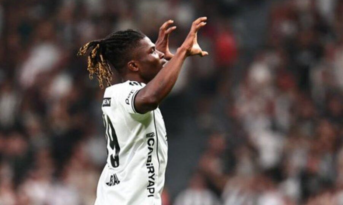 “Beşiktaş” hücumçusunu itirdi