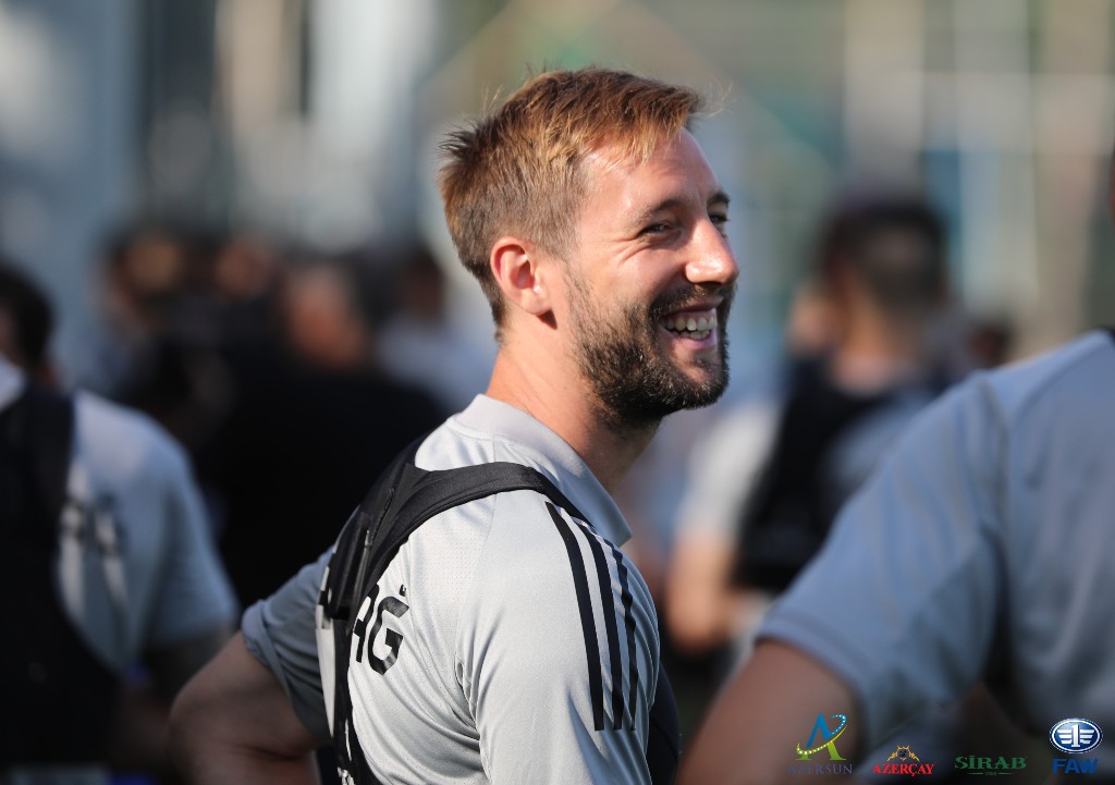 Filip Ozobiç "Turan Tovuz"da - EKSKLÜZİV