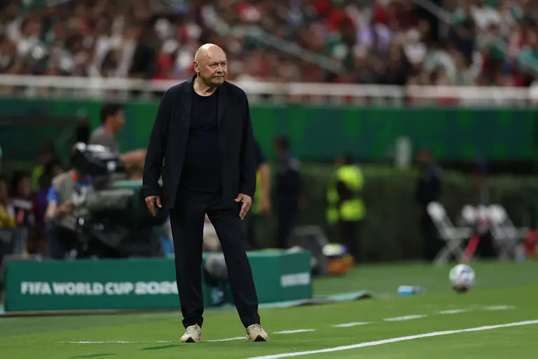 Dünya çempionatında uğursuz çıxış baş məşqçinin istefası ilə nəticələndi