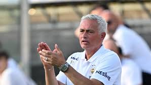 Amerikalı milyarder Joze Mourinyonu İngiltərəyə qaytarmaq istəyir