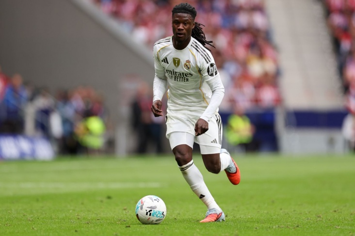 "Çelsi" və "Liverpul" fransızın transferinə görə rəqabət aparır