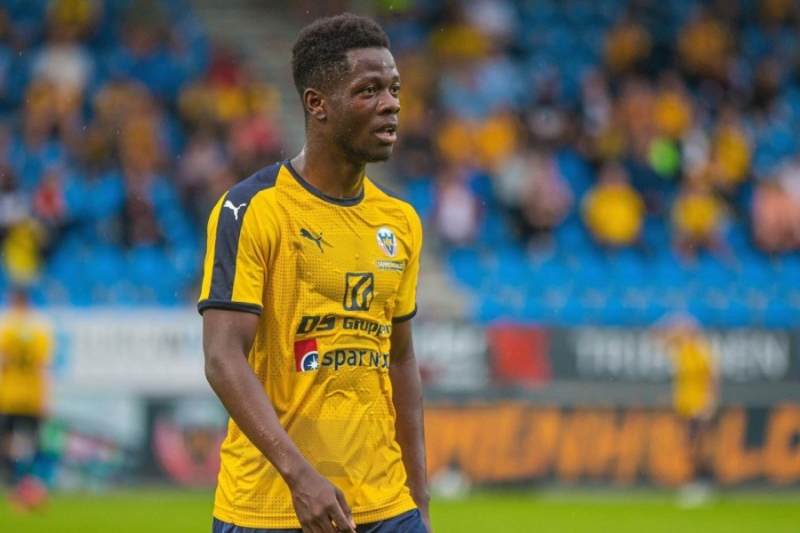 Haitili futbolçu “Qarabağ”a “yox” deyib