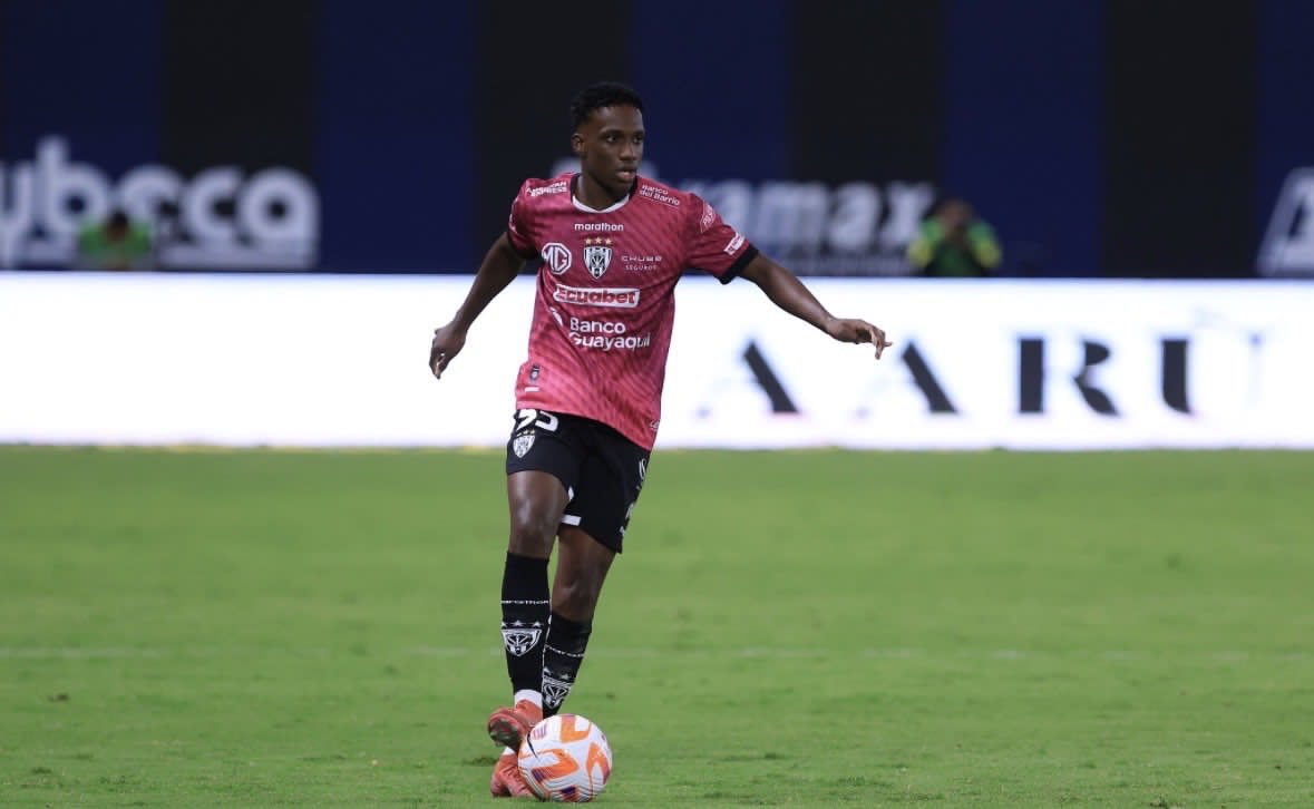 "Brentford" ekvadorlu istedadı transfer edir