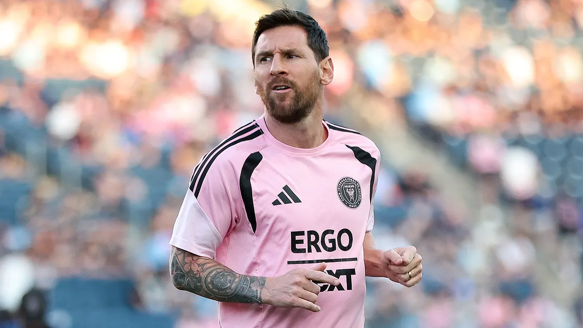 Messi cərimələndi