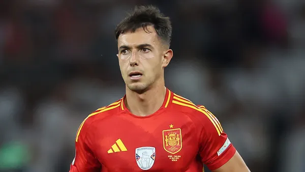 PSJ-nin baş məşqçisi İspaniya millisinin yarımmüdafiəçisi istəyir