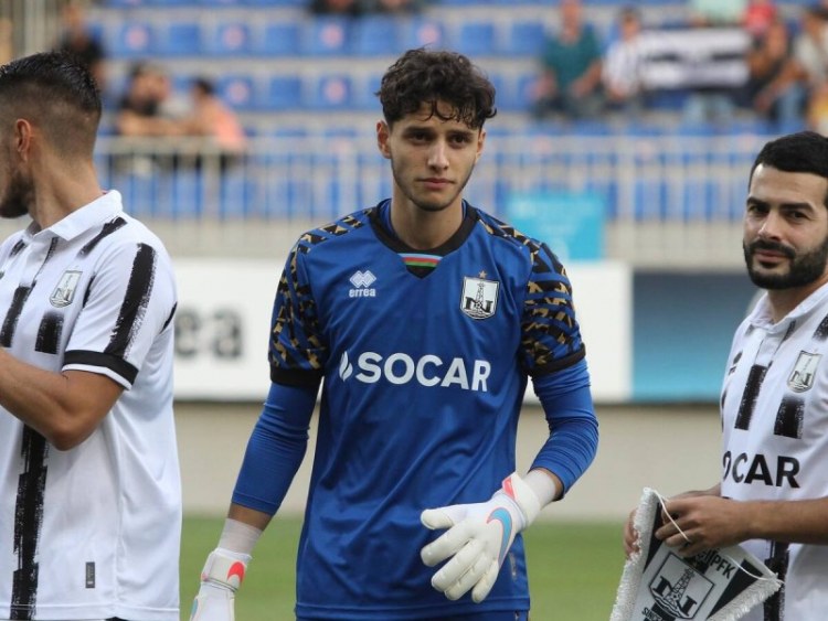 Rza Cəfərov: "İlk növbədə özünəinamı qaytarmaq lazımdır"