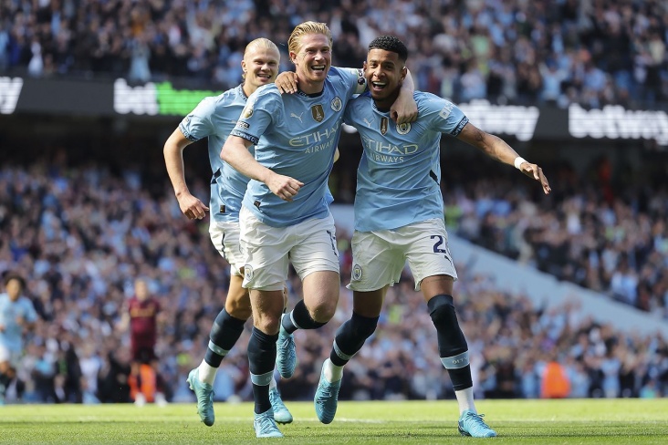 "Mançester Siti"nin hücumçusu karyerasını London klubunda davam etdirə bilər