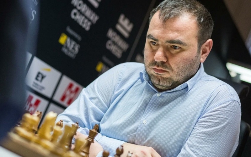 Karlsenin imtinasına görə Şəhriyara texniki qələbə verildi