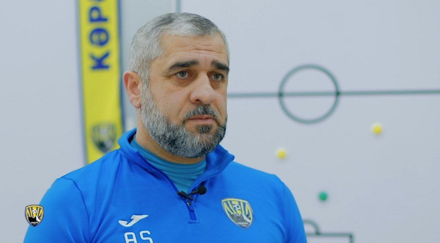 "Kəpəz"in baş məşqçisi hansı mövqelərə futbolçu axtardıqlarını açıqladı