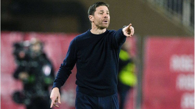 Xabi Alonso: "PSJ iki ildir qurulmuş layihədir, biz isə yeni başlayırıq"