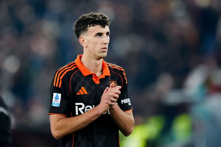 İngilis klubları "Komo"nun 21 yaşlı müdafiəçisinin xidmətində maraqlıdır