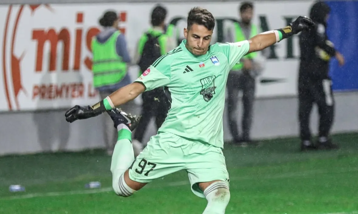 "Zirə"nin qapıçısı: "Neftçi" ilə oyunda ağlımızla yox, ürəyimizlə oynadıq"