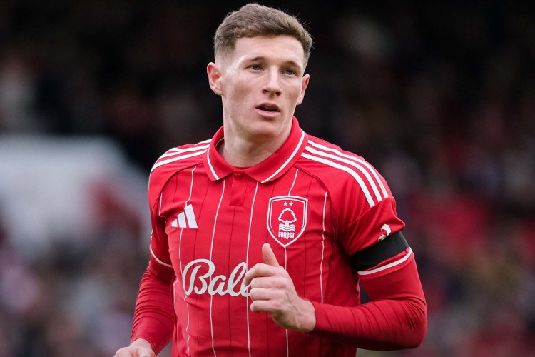 Mançester klubları transferdə rəqib oldular