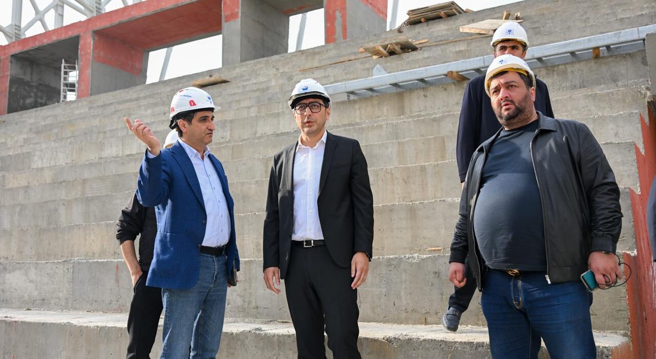 Fərid Qayıbov Gəncə şəhər stadionunda – FOTOLAR