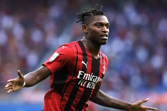 "Milan" və "Mançester Siti" futbolçularını dəyişə bilərlər