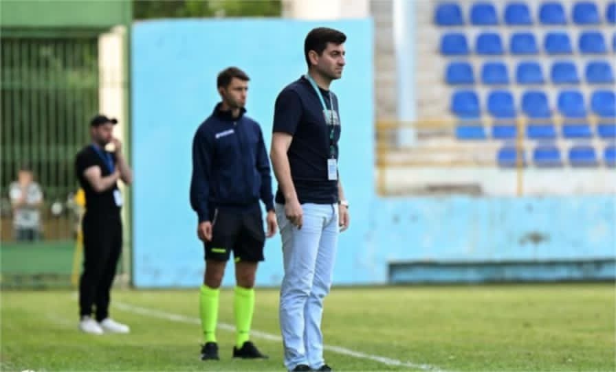 Fərid Namazov: "Hazırda U-19-dan əsas komandaya keçid real görünmür"