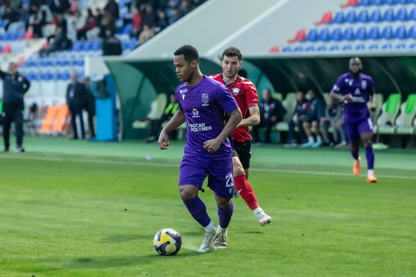 "Sumqayıt"ın futbolçusu "Zirə"yə keçir? - Özü açıqladı