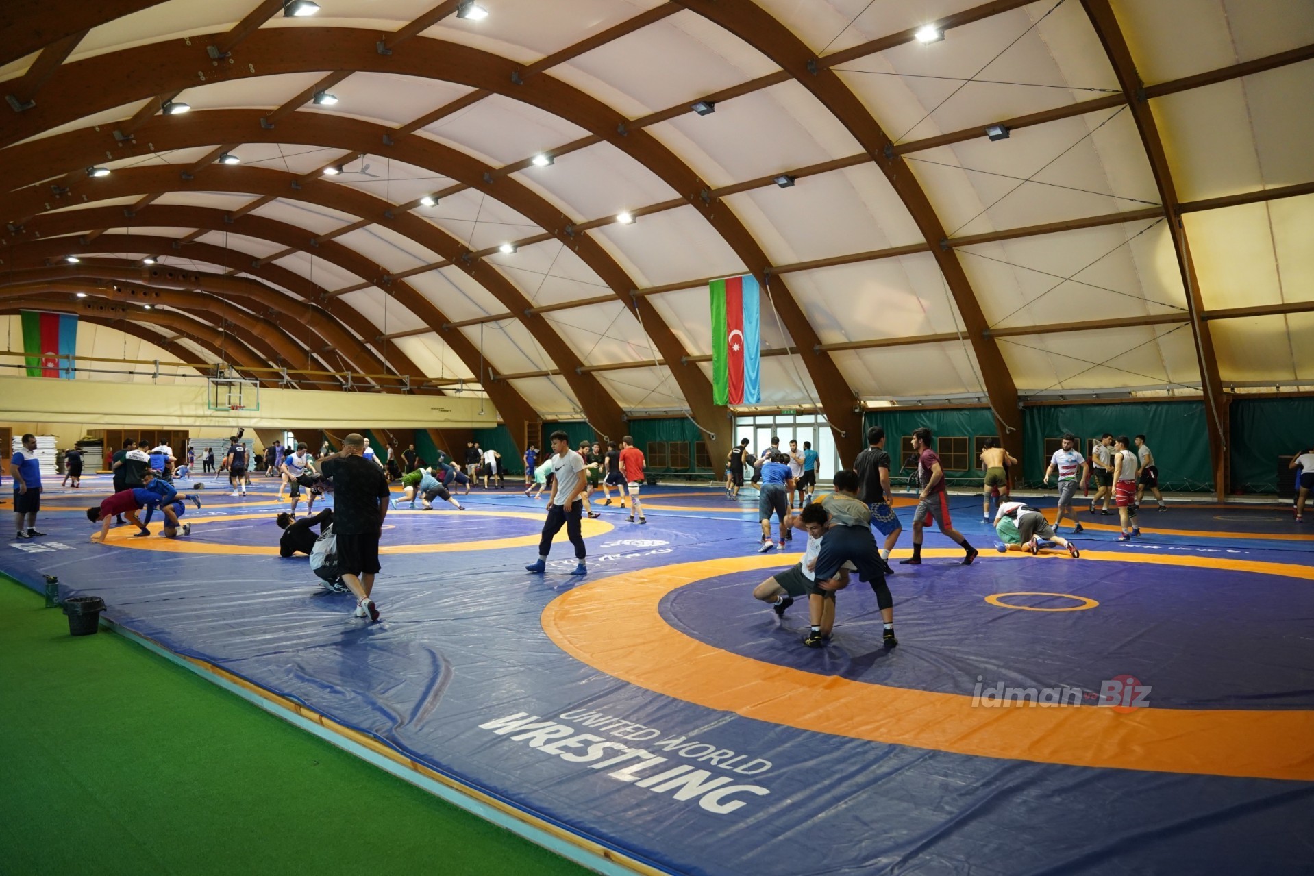 Yunan-Roma güləşçilərimiz Vladiqafqaza yollanıb