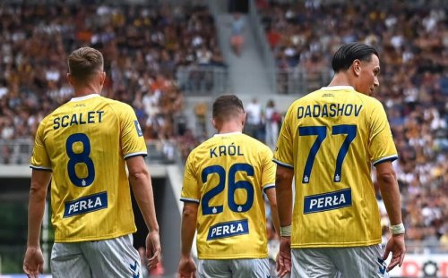 Millimizin üzvü son dəqiqələrdə meydana çıxdı, komandası uduzdu