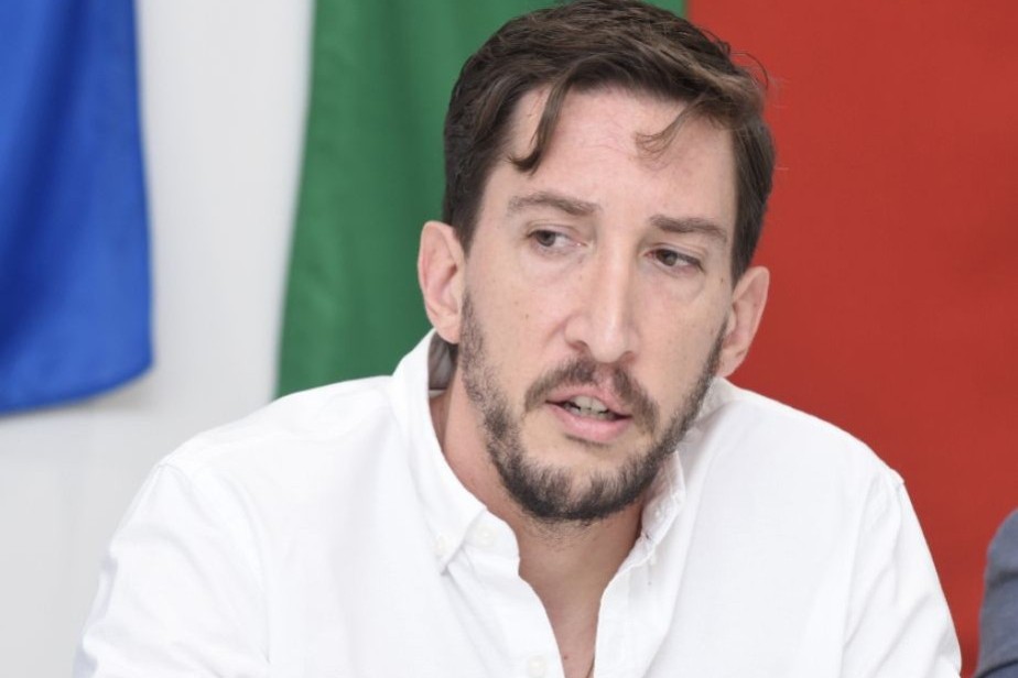 Millimizin baş məşqçisi postundan getdi