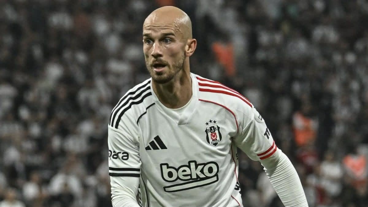 "Reyncers"ə sabiq futbolçusunu geri qaytarmaq tövsiyə edildi