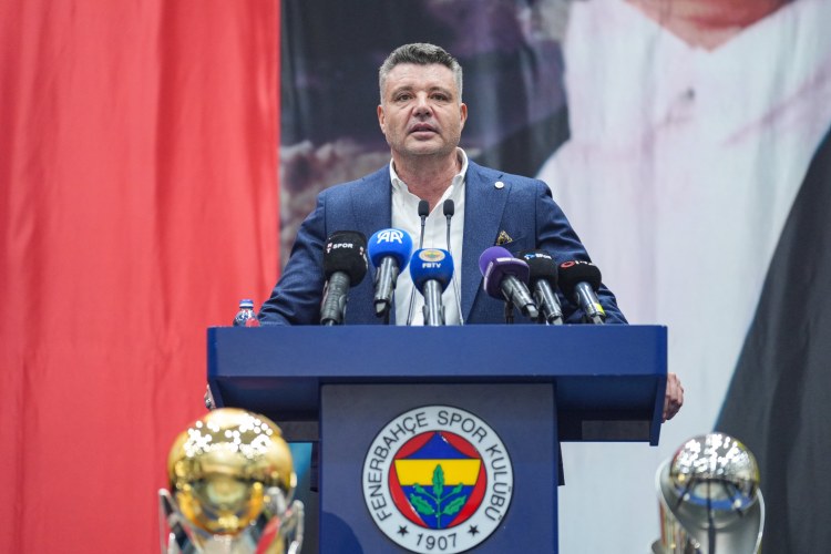 "Fənərbaxça"nın prezidenti qəzaya düşdü