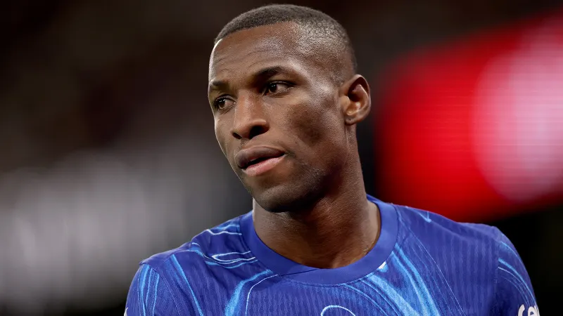 "Aston Villa" 75 milyonluq transferi bitirdi