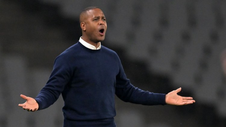 Tanınmış məşqçi millidən ayrıldı