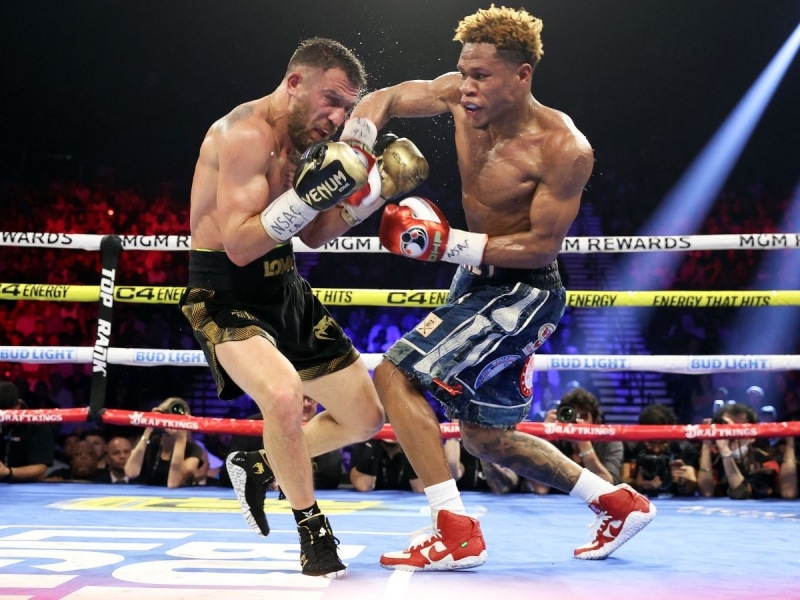 Ardıcıl 30-cu döyüşündə də qalib gəldi